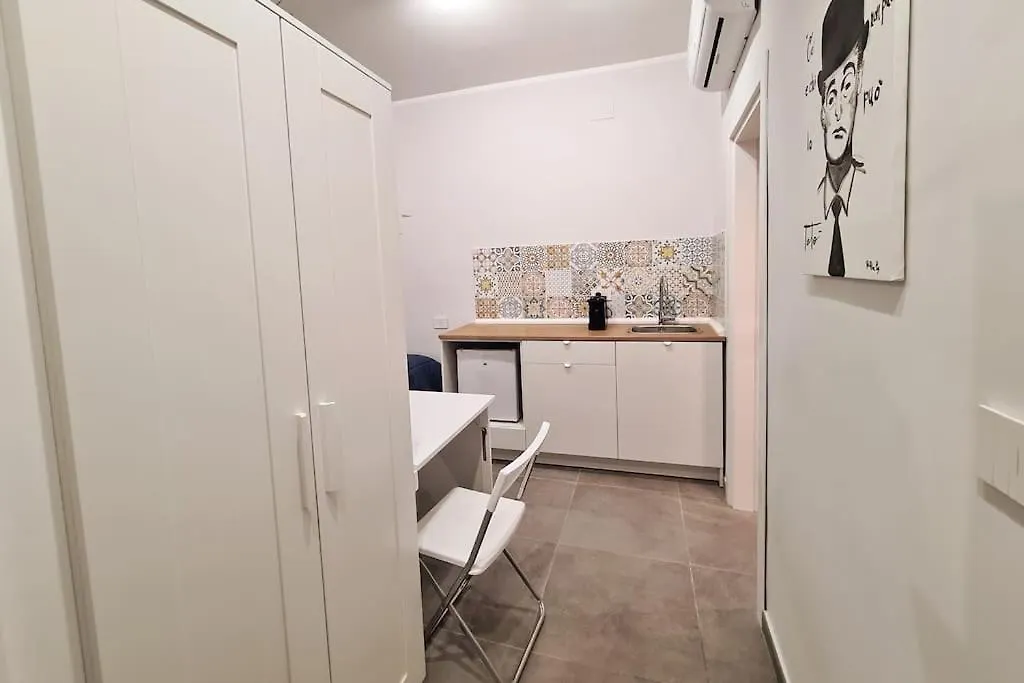 Lägenhet Peppe E Giada Home Neapel