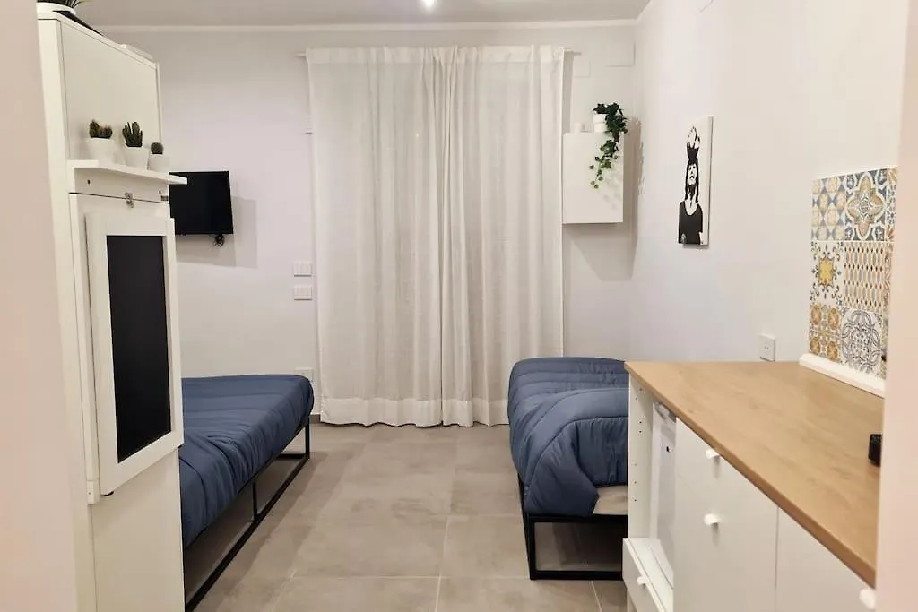 Lägenhet Peppe E Giada Home Neapel Italien